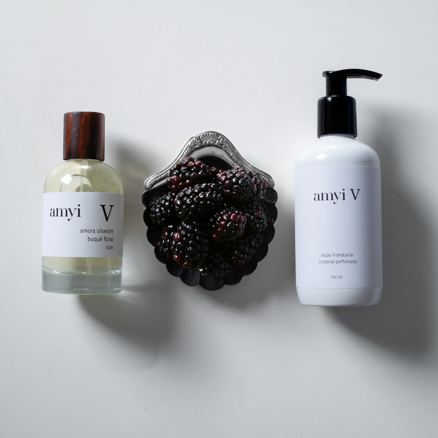 Loção Hidratante Corporal Amyi V + Perfume Amyi V