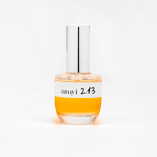 Mini Perfume - Amyi 2.13 (iris negra | ruibarbo | sândalo) - Amyi