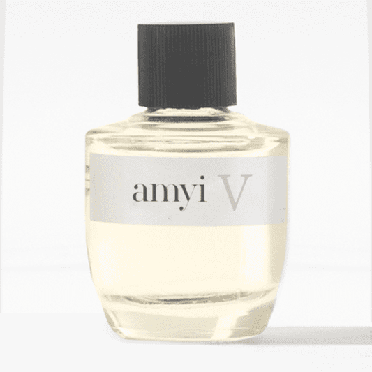 Miniatura Amyi V (7ml) - amora silvestre | buquê floral | rum - Amyi